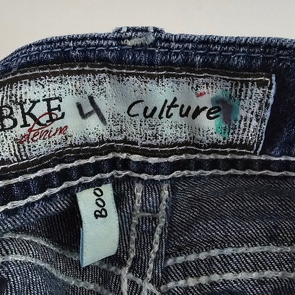 BKE Culture Denim Jeans  Size 25x315 Dark Wash Bootcut Stretchy - Picture 6 of 7